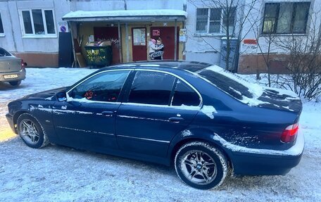 BMW 5 серия, 2002 год, 500 000 рублей, 2 фотография