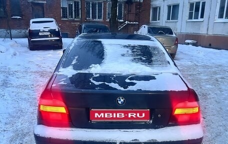 BMW 5 серия, 2002 год, 500 000 рублей, 4 фотография