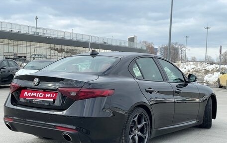 Alfa Romeo Giulia II, 2018 год, 2 450 000 рублей, 3 фотография