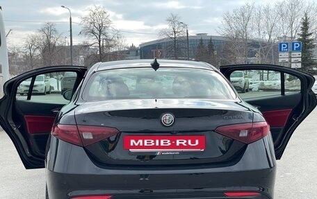 Alfa Romeo Giulia II, 2018 год, 2 450 000 рублей, 4 фотография