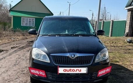 Skoda Fabia II, 2013 год, 550 000 рублей, 3 фотография