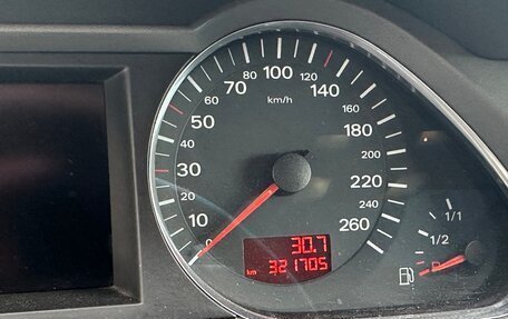 Audi A6, 2004 год, 1 000 000 рублей, 7 фотография