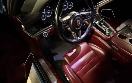 Porsche Panamera II рестайлинг, 2017 год, 6 000 000 рублей, 4 фотография