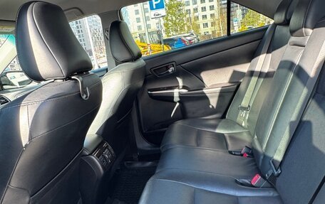 Toyota Camry, 2017 год, 2 190 000 рублей, 21 фотография