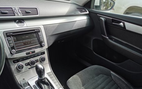 Volkswagen Passat B7, 2012 год, 1 200 000 рублей, 14 фотография