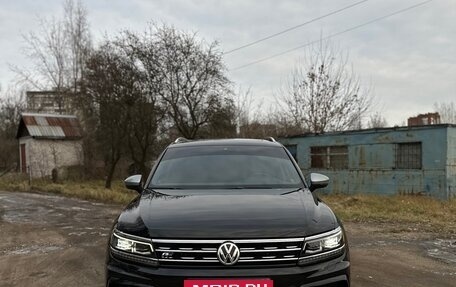 Volkswagen Tiguan II, 2019 год, 3 300 000 рублей, 2 фотография