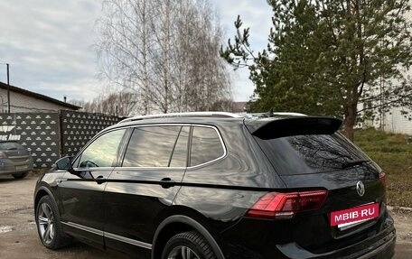 Volkswagen Tiguan II, 2019 год, 3 300 000 рублей, 7 фотография