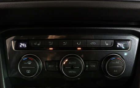 Volkswagen Tiguan II, 2018 год, 2 570 000 рублей, 22 фотография