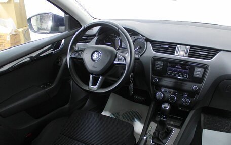 Skoda Octavia, 2015 год, 1 530 000 рублей, 16 фотография