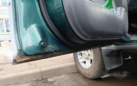 Toyota Land Cruiser Prado 90 рестайлинг, 1997 год, 1 430 000 рублей, 14 фотография