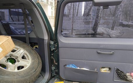 Toyota Land Cruiser Prado 90 рестайлинг, 1997 год, 1 430 000 рублей, 16 фотография