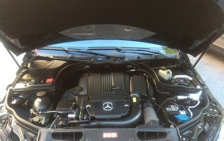 Mercedes-Benz C-Класс, 2011 год, 1 700 000 рублей, 4 фотография