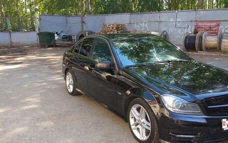 Mercedes-Benz C-Класс, 2011 год, 1 700 000 рублей, 5 фотография