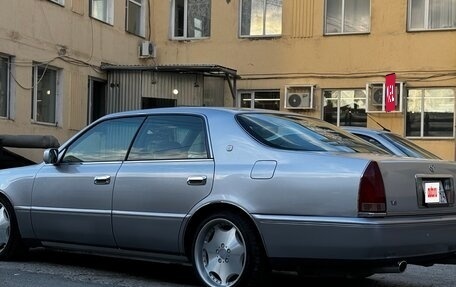 Toyota Crown Majesta, 1998 год, 1 600 000 рублей, 5 фотография