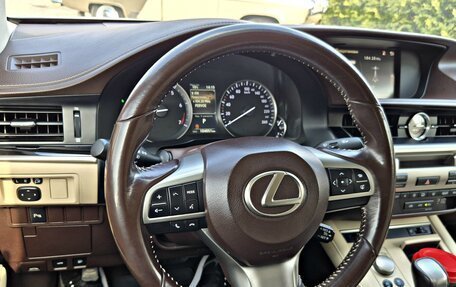 Lexus ES VII, 2015 год, 3 500 000 рублей, 20 фотография