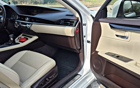 Lexus ES VII, 2015 год, 3 500 000 рублей, 22 фотография