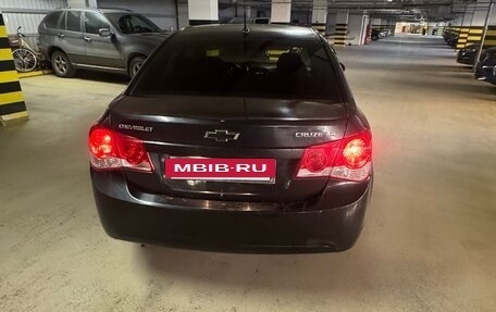 Chevrolet Cruze II, 2010 год, 755 000 рублей, 2 фотография