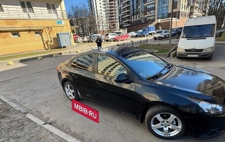 Chevrolet Cruze II, 2010 год, 755 000 рублей, 13 фотография