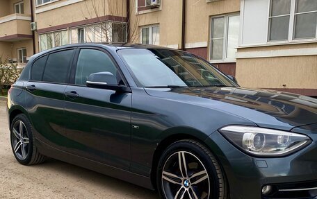 BMW 1 серия, 2012 год, 1 700 000 рублей, 2 фотография