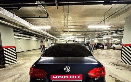 Volkswagen Jetta VI, 2012 год, 1 000 000 рублей, 8 фотография