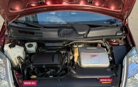 Toyota Prius, 2005 год, 630 000 рублей, 9 фотография