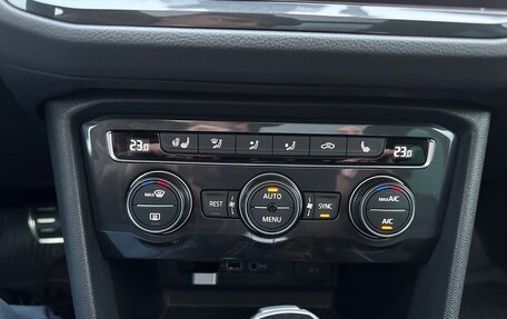 Volkswagen Tiguan II, 2019 год, 3 600 000 рублей, 11 фотография