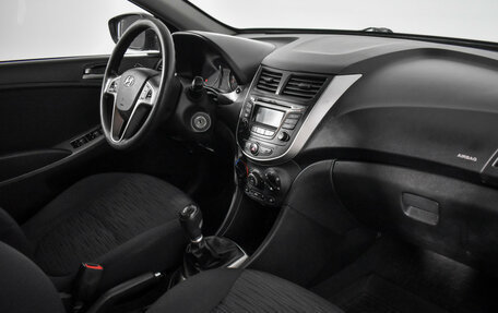 Hyundai Solaris II рестайлинг, 2014 год, 585 000 рублей, 13 фотография