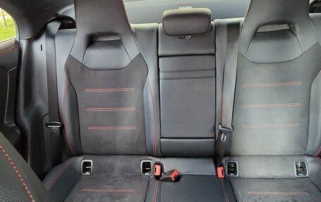 Mercedes-Benz CLA, 2021 год, 2 800 000 рублей, 13 фотография