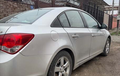 Chevrolet Cruze II, 2011 год, 600 000 рублей, 4 фотография