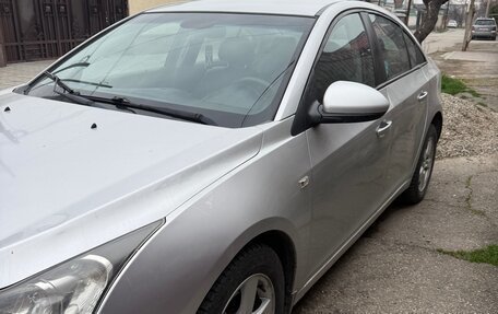 Chevrolet Cruze II, 2011 год, 600 000 рублей, 3 фотография