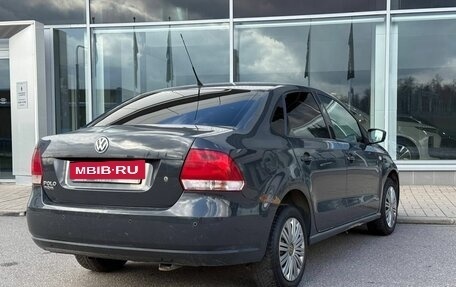 Volkswagen Polo VI (EU Market), 2011 год, 585 000 рублей, 3 фотография