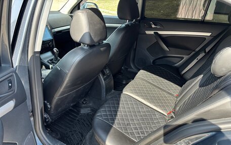 Skoda Octavia, 2011 год, 830 000 рублей, 23 фотография