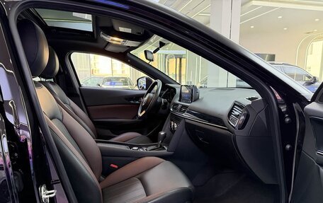 Mazda CX-4, 2023 год, 2 370 000 рублей, 11 фотография