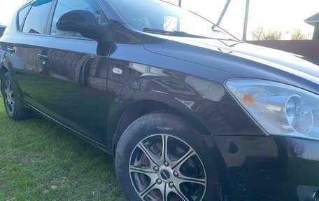 KIA cee'd I рестайлинг, 2009 год, 750 000 рублей, 7 фотография