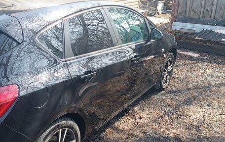 Opel Astra J, 2010 год, 777 000 рублей, 10 фотография