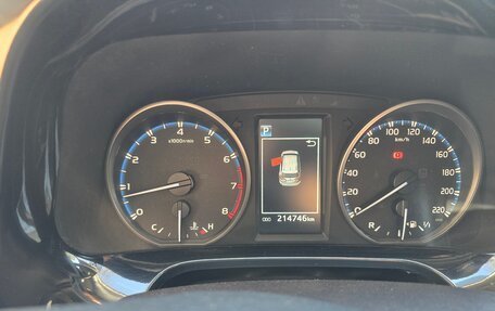 Toyota RAV4, 2016 год, 1 830 000 рублей, 8 фотография