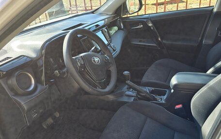 Toyota RAV4, 2016 год, 1 830 000 рублей, 7 фотография