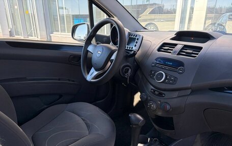 Chevrolet Spark III, 2012 год, 595 000 рублей, 6 фотография