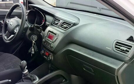 KIA Rio III рестайлинг, 2014 год, 1 050 000 рублей, 35 фотография