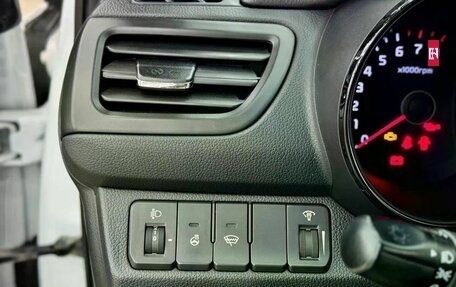 KIA Rio III рестайлинг, 2014 год, 1 050 000 рублей, 37 фотография