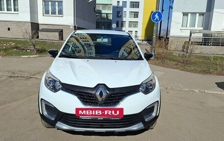 Renault Kaptur I рестайлинг, 2019 год, 1 100 000 рублей, 13 фотография