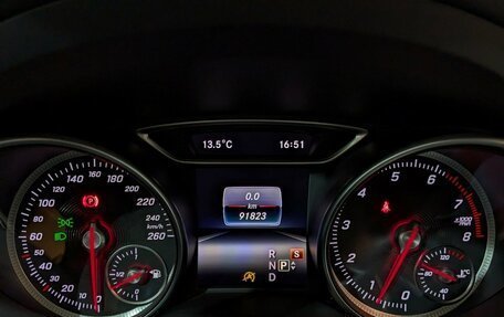 Mercedes-Benz GLA, 2018 год, 2 800 000 рублей, 18 фотография