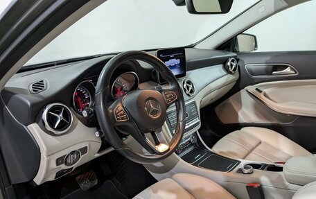 Mercedes-Benz GLA, 2018 год, 2 800 000 рублей, 25 фотография