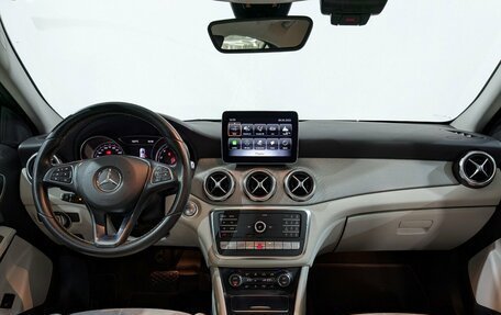 Mercedes-Benz GLA, 2018 год, 2 800 000 рублей, 22 фотография