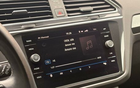 Volkswagen Tiguan II, 2019 год, 3 350 000 рублей, 14 фотография