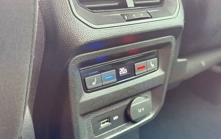 Volkswagen Tiguan II, 2019 год, 3 350 000 рублей, 11 фотография