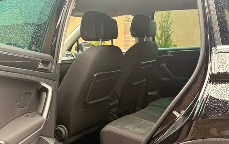 Volkswagen Tiguan II, 2019 год, 3 350 000 рублей, 25 фотография