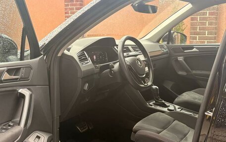 Volkswagen Tiguan II, 2019 год, 3 350 000 рублей, 21 фотография