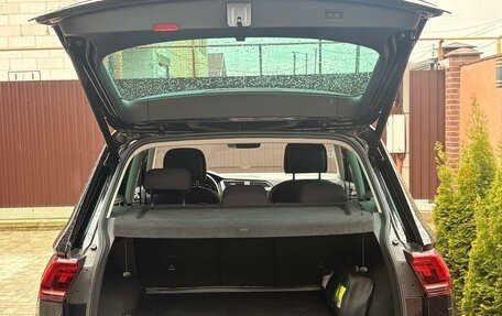 Volkswagen Tiguan II, 2019 год, 3 350 000 рублей, 39 фотография