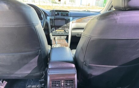 Toyota Camry, 2014 год, 1 600 000 рублей, 14 фотография